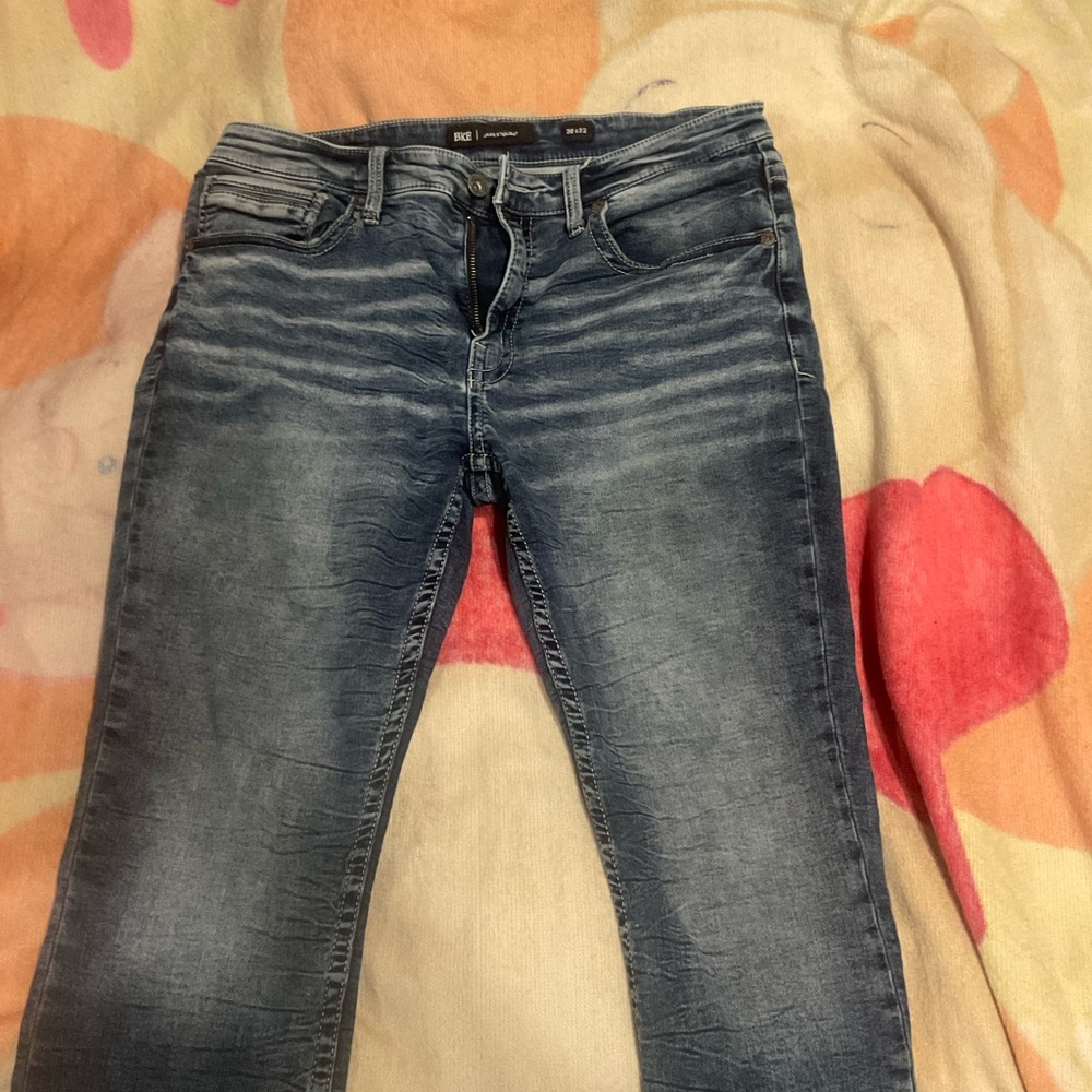 BKE Blue Straight Jeans Vintage-Inspired Style